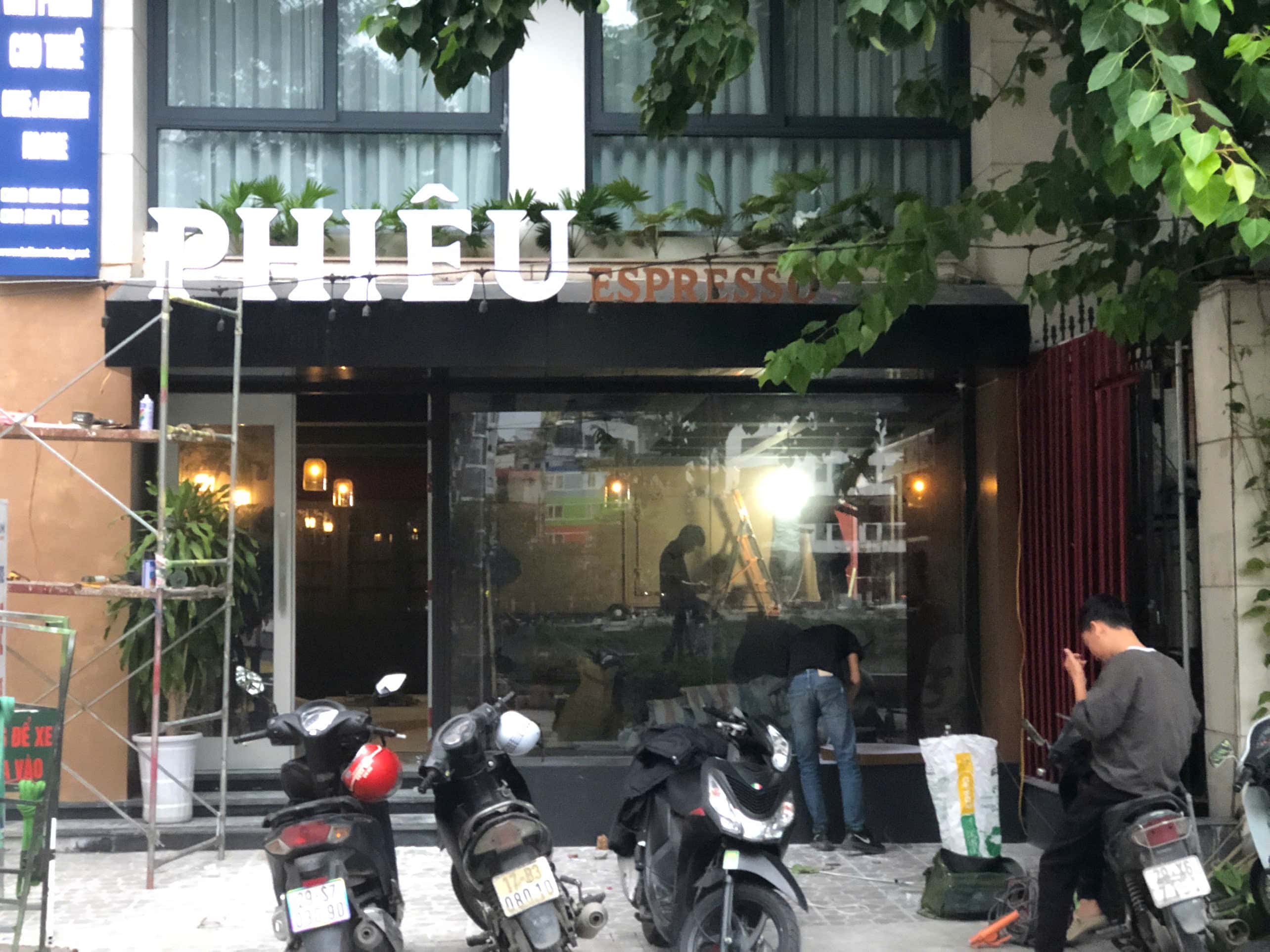 Thiết kế quán cafe Phiêu tại Ba Đình
